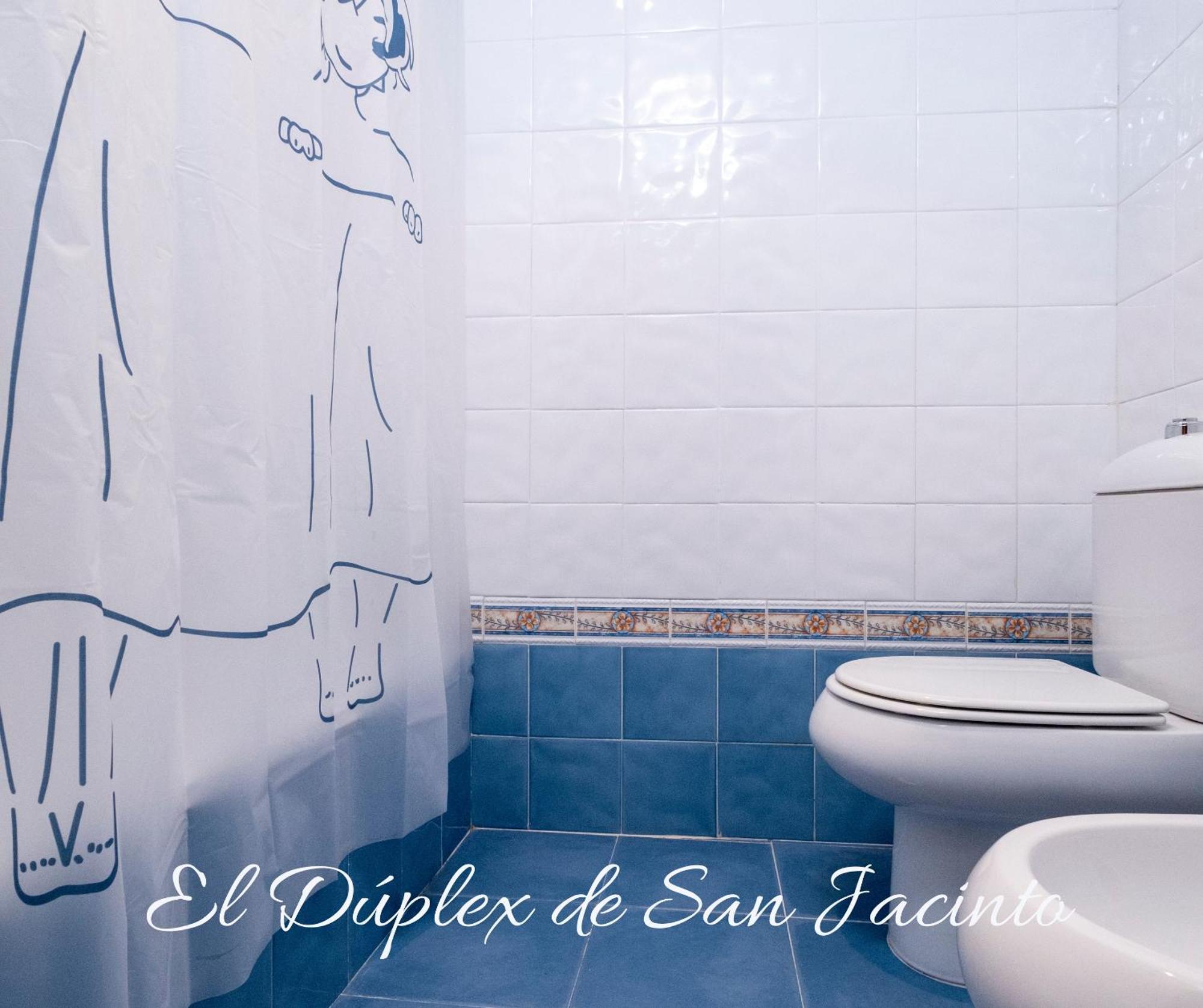 El Duplex De San Jacinto Appartement Sevilla Buitenkant foto
