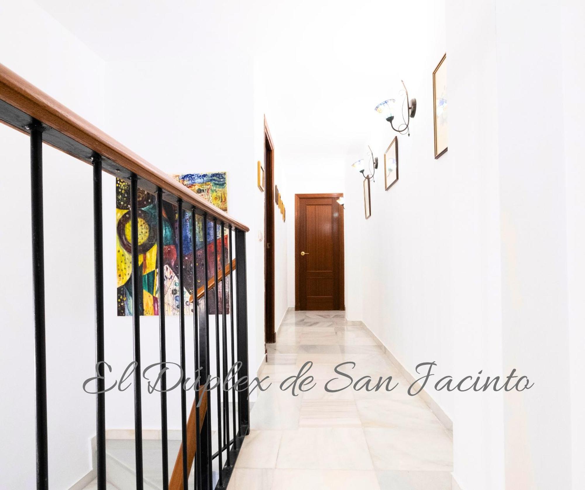 El Duplex De San Jacinto Appartement Sevilla Buitenkant foto